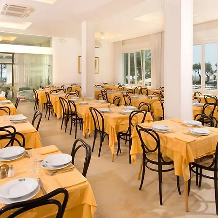 Hotell Hotel Majestic Senigallia