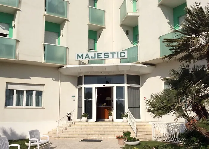 Hotel Majestic 3*