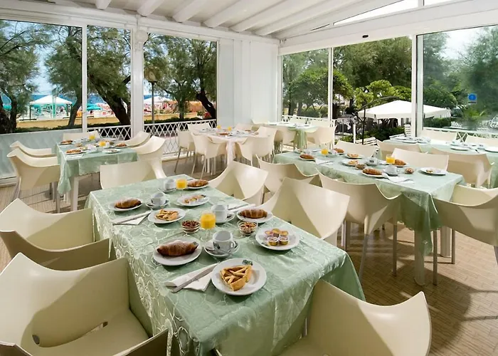 Majestic 3* Senigália